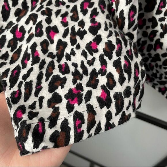 [M] La Senza Pink, White & Black Leopard Print Flannel Button Down Sleep Shirt - Picture 8 of 13